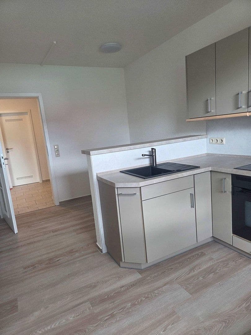 2 bedroom flat to rent, 64 m², Anemonenstraße 4, Neubrandenburg, Mecklenburg-Vorpommern 2 bedroom flat to rent, 64 m², Anemonenstraße 4, Neubrandenburg, Mecklenburg-Vorpommern