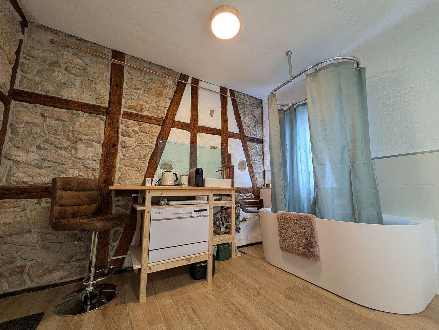 3 bedroom with open-plan kitchen flat for sale, 99 m², Esslingen am Neckar, Baden-Württemberg 3 bedroom with open-plan kitchen flat for sale, 99 m², Esslingen am Neckar, Baden-Württemberg