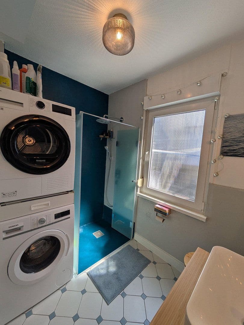 3 bedroom with open-plan kitchen flat for sale, 99 m², Esslingen am Neckar, Baden-Württemberg 3 bedroom with open-plan kitchen flat for sale, 99 m², Esslingen am Neckar, Baden-Württemberg