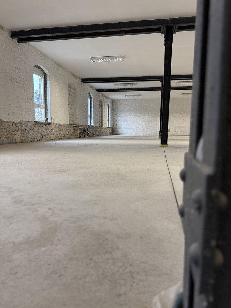 office to rent, 250 m², Palmstraße 17-19, Chemnitz, Saxony office to rent, 250 m², Palmstraße 17-19, Chemnitz, Saxony