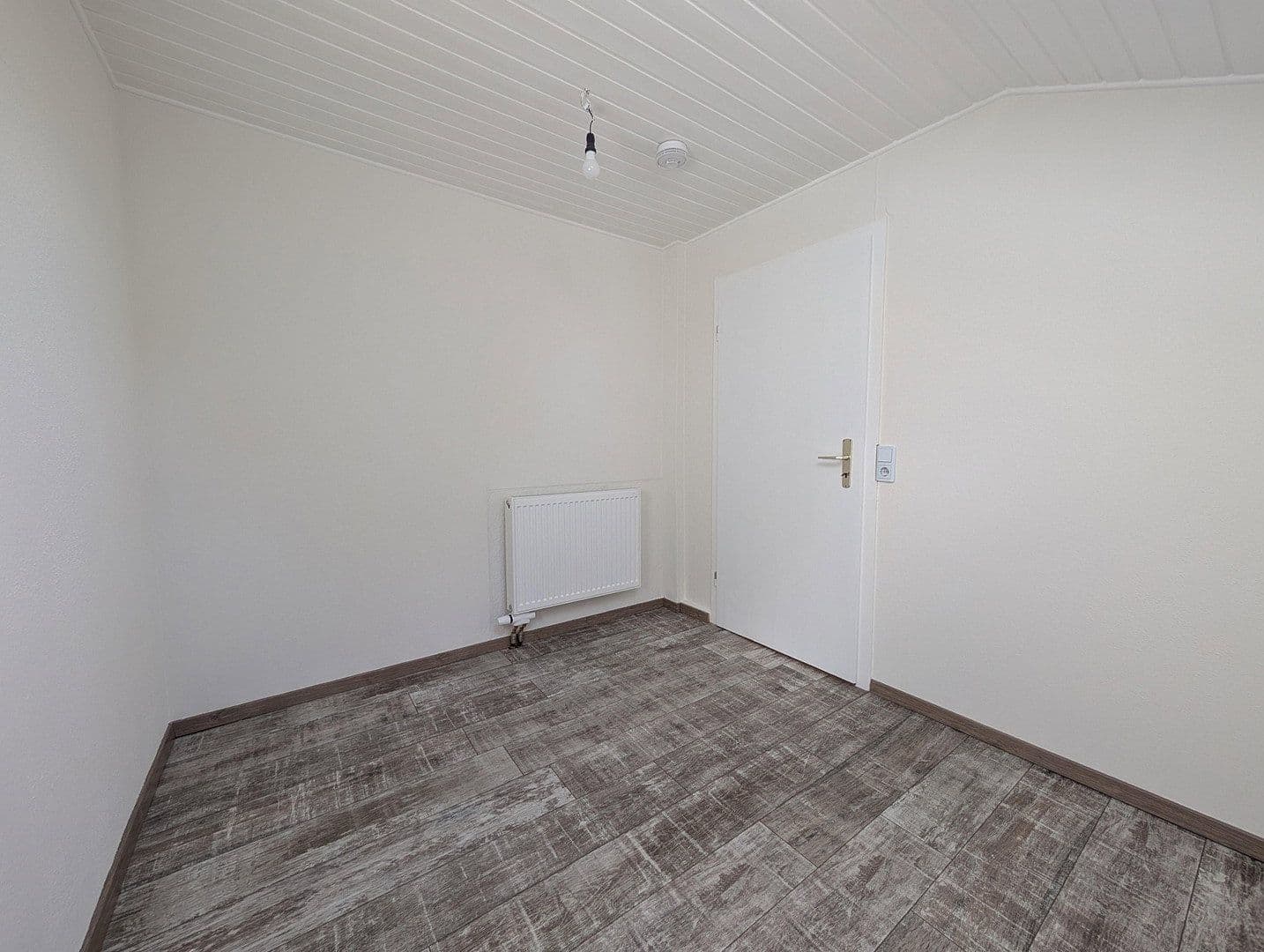 Studio flat to rent, 37 m², Johann-Peter-Hebelstr. 20, Schliengen, Baden-Württemberg Studio flat to rent, 37 m², Johann-Peter-Hebelstr. 20, Schliengen, Baden-Württemberg