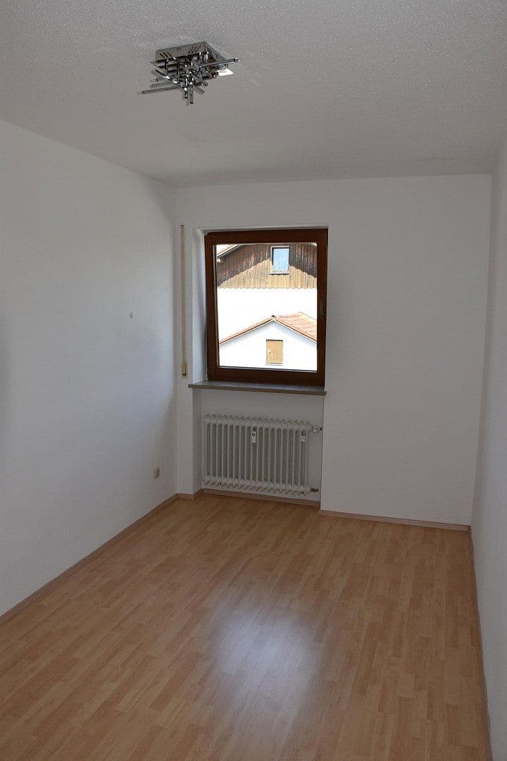 2 bedroom with open-plan kitchen flat to rent, 85 m², Simbach, Bavaria 2 bedroom with open-plan kitchen flat to rent, 85 m², Simbach, Bavaria