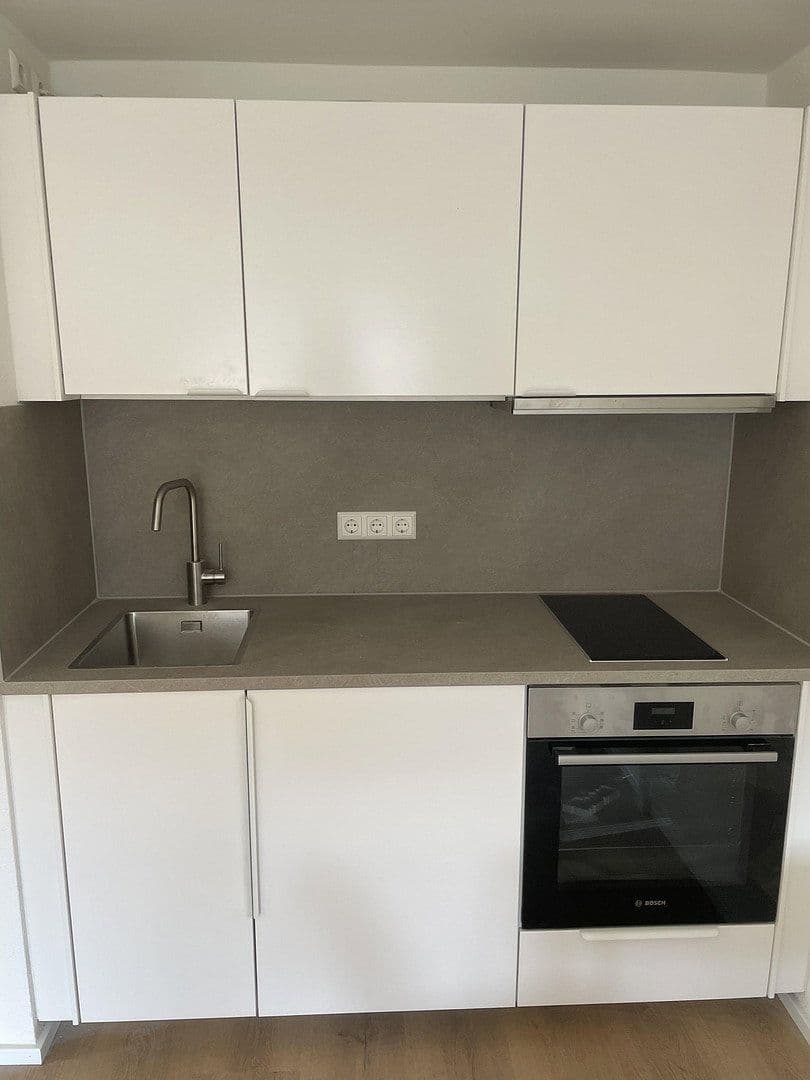 2 bedroom flat to rent, 30 m², Ludwigsburg, Baden-Württemberg 2 bedroom flat to rent, 30 m², Ludwigsburg, Baden-Württemberg