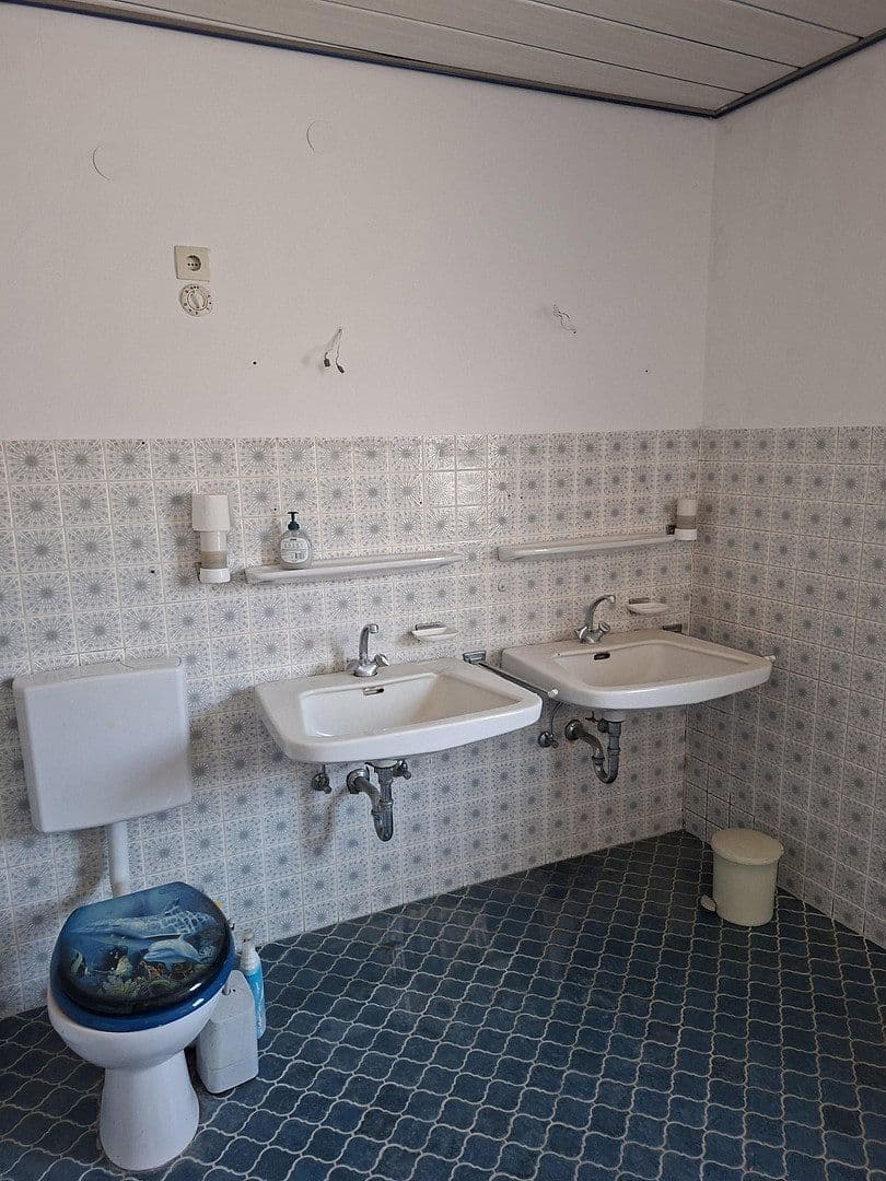 house for sale, 480 m², Tassilostraße 7, Münchsmünster, Bavaria house for sale, 480 m², Tassilostraße 7, Münchsmünster, Bavaria
