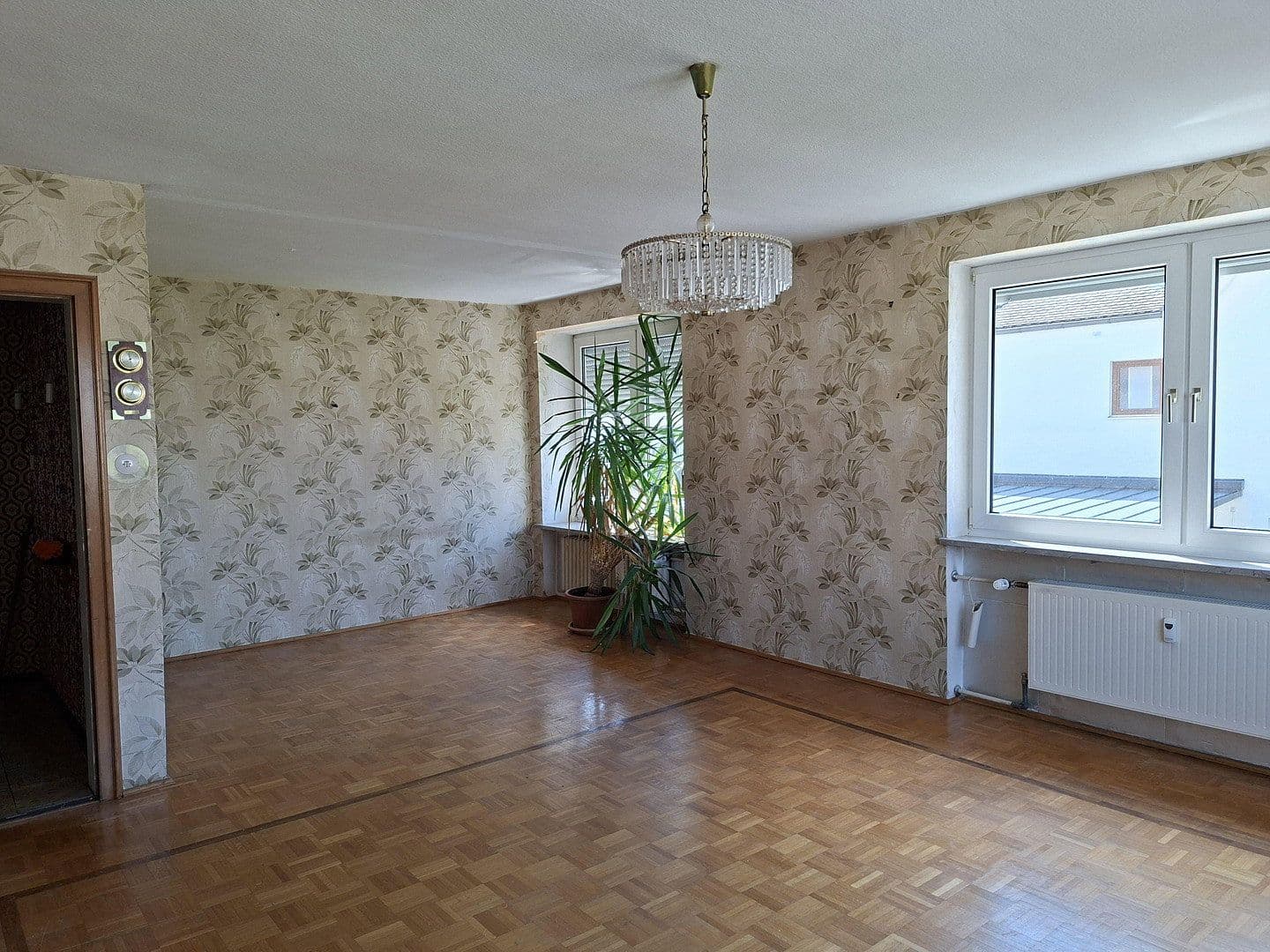 house for sale, 480 m², Tassilostraße 7, Münchsmünster, Bavaria house for sale, 480 m², Tassilostraße 7, Münchsmünster, Bavaria