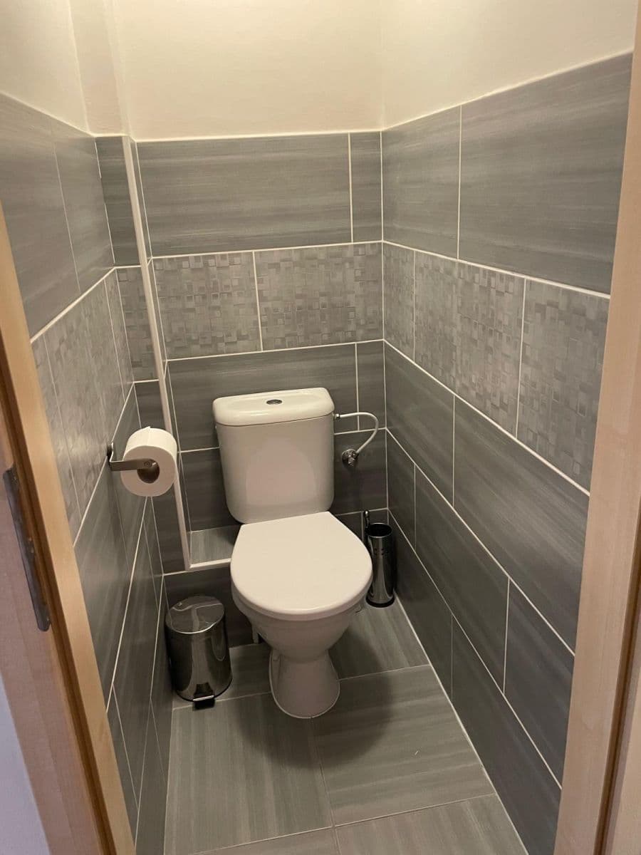 2 bedroom with open-plan kitchen flat to rent, 74 m², Winklerova, Prague, Prague 2 bedroom with open-plan kitchen flat to rent, 74 m², Winklerova, Prague, Prague