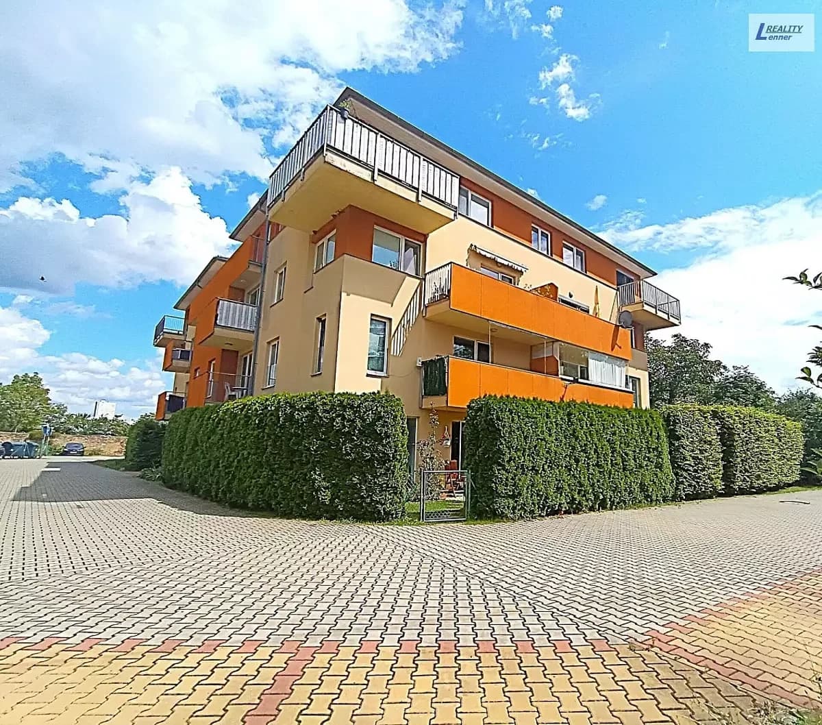 2 bedroom with open-plan kitchen flat to rent, 74 m², Winklerova, Prague, Prague 2 bedroom with open-plan kitchen flat to rent, 74 m², Winklerova, Prague, Prague