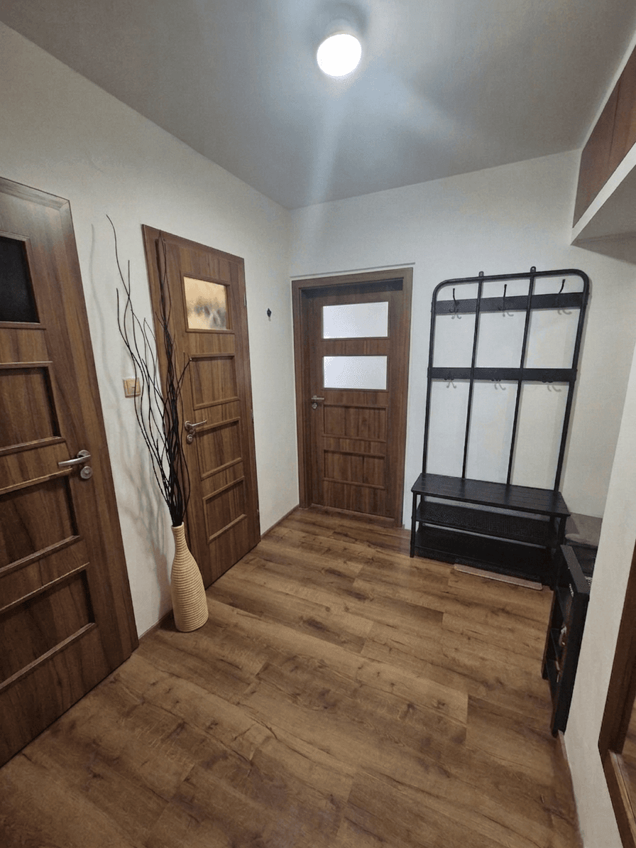 3 bedroom with open-plan kitchen flat to rent, 78 m², Pavlíkova, Prague, Prague 3 bedroom with open-plan kitchen flat to rent, 78 m², Pavlíkova, Prague, Prague