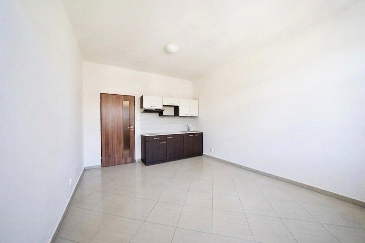 Studio flat for sale, 29 m², Svitavská, Brno, Jihomoravský Region Studio flat for sale, 29 m², Svitavská, Brno, Jihomoravský Region