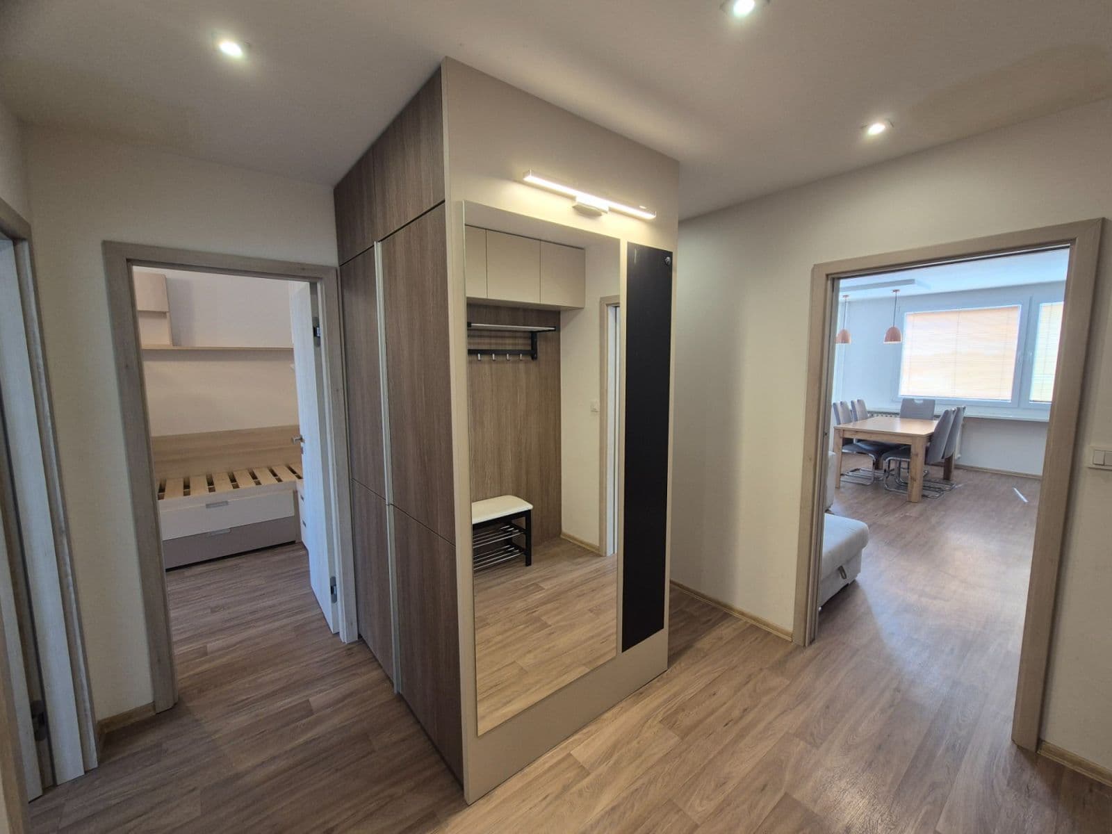 2 bedroom with open-plan kitchen flat to rent, 69 m², Prosecká, Prague, Prague 2 bedroom with open-plan kitchen flat to rent, 69 m², Prosecká, Prague, Prague