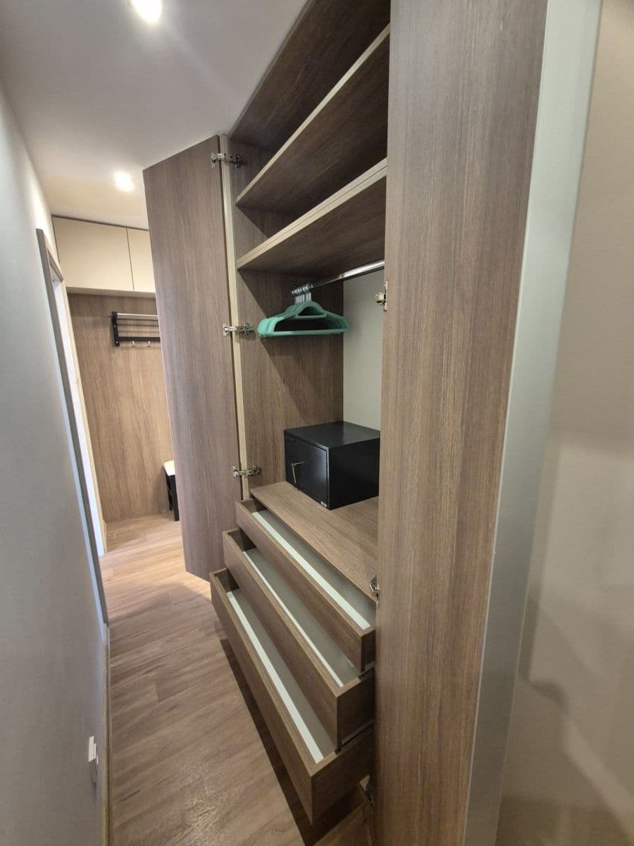 2 bedroom with open-plan kitchen flat to rent, 69 m², Prosecká, Prague, Prague 2 bedroom with open-plan kitchen flat to rent, 69 m², Prosecká, Prague, Prague