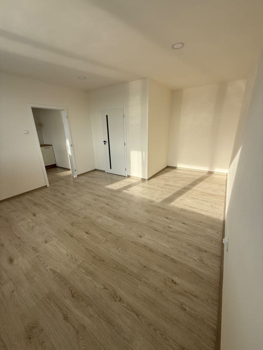 1 bedroom flat to rent, 33 m², Lazecká, Olomouc, Olomoucký Region 1 bedroom flat to rent, 33 m², Lazecká, Olomouc, Olomoucký Region