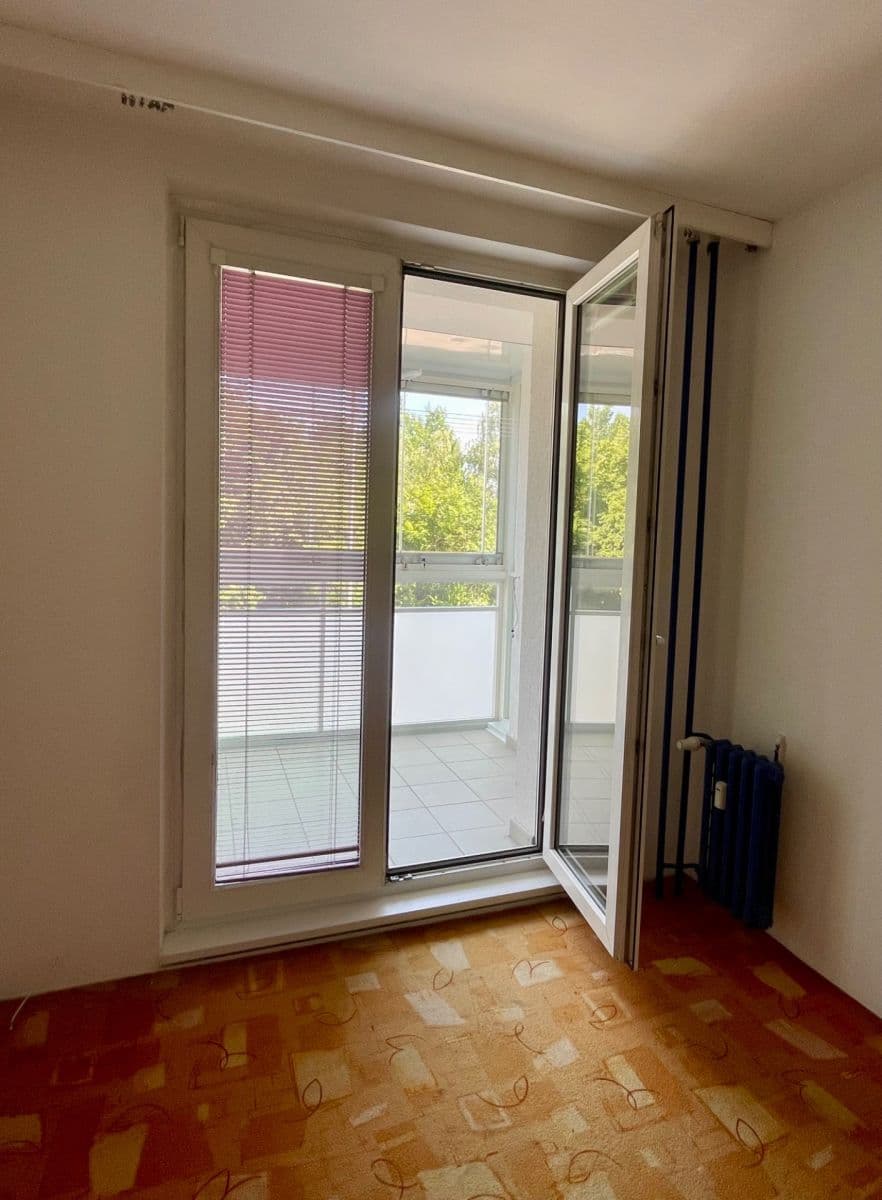 1 bedroom with open-plan kitchen flat for sale, 44 m², Bryksova, Prague, Prague 1 bedroom with open-plan kitchen flat for sale, 44 m², Bryksova, Prague, Prague