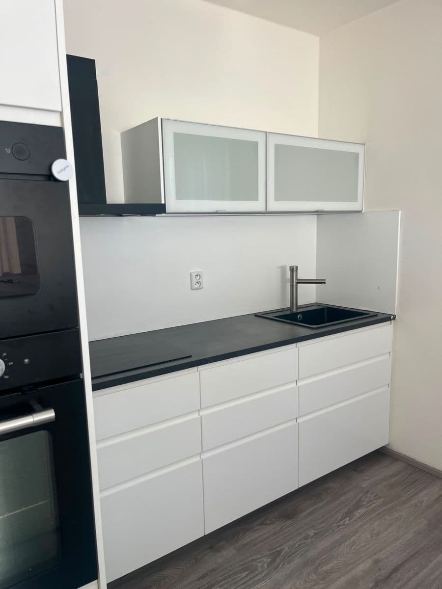 2 bedroom with open-plan kitchen flat for sale, 85 m², Jeronýmova, Liberec, Liberecký Region 2 bedroom with open-plan kitchen flat for sale, 85 m², Jeronýmova, Liberec, Liberecký Region