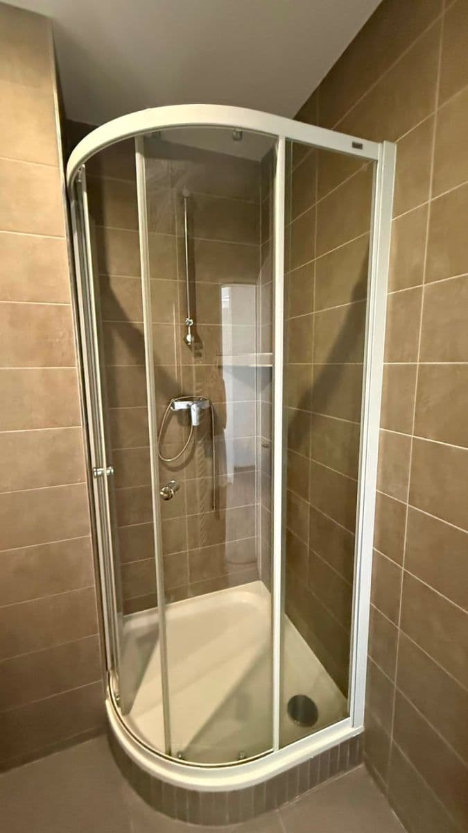 2 bedroom with open-plan kitchen flat for sale, 85 m², Jeronýmova, Liberec, Liberecký Region 2 bedroom with open-plan kitchen flat for sale, 85 m², Jeronýmova, Liberec, Liberecký Region
