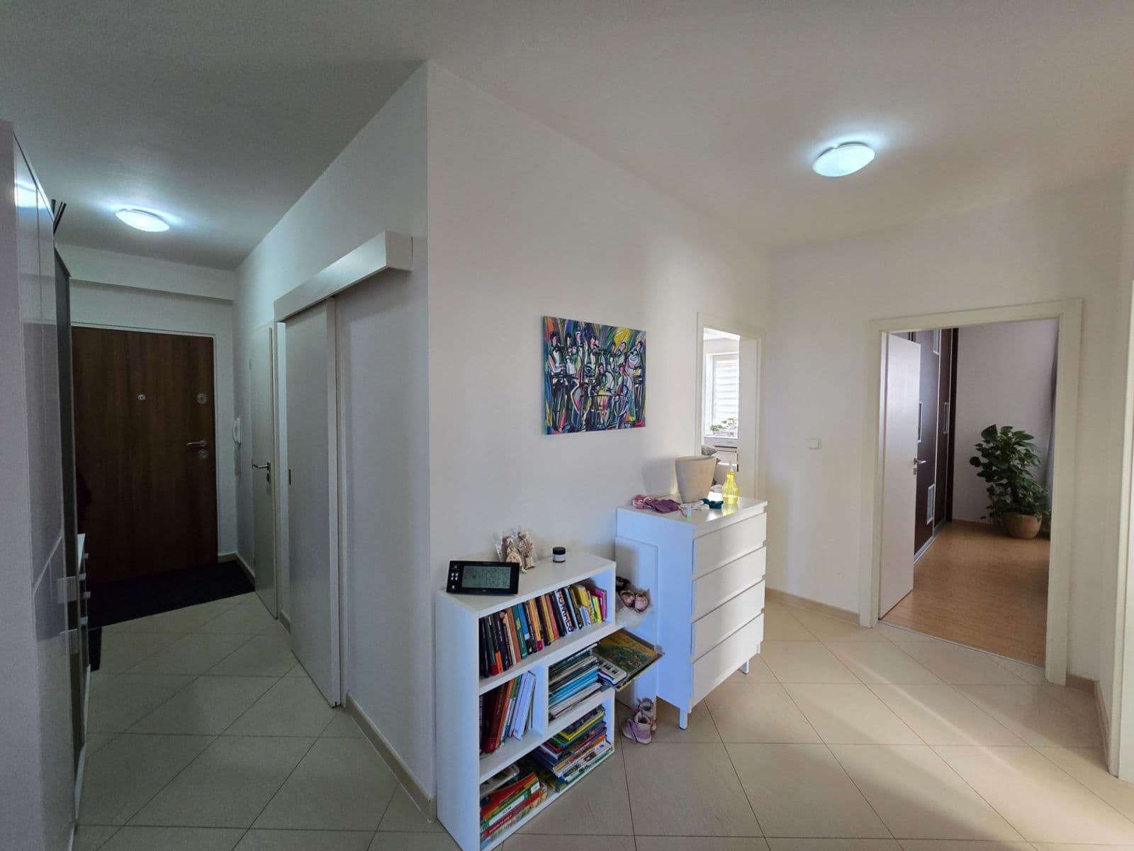 2 bedroom with open-plan kitchen flat to rent, 106 m², Jabloňová, Uherské Hradiště, Zlínský Region 2 bedroom with open-plan kitchen flat to rent, 106 m², Jabloňová, Uherské Hradiště, Zlínský Region