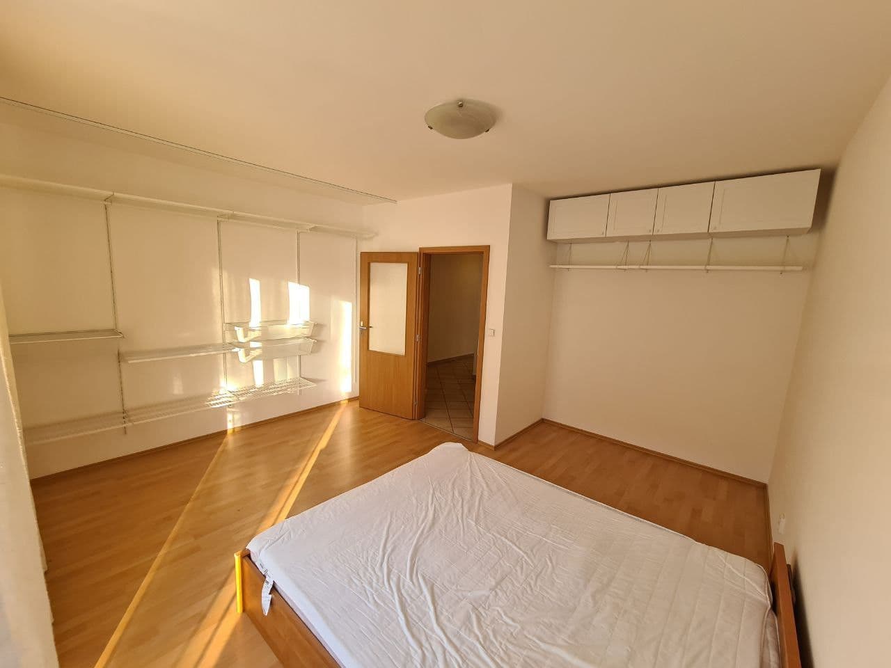 2 bedroom with open-plan kitchen flat to rent, 105 m², Vodní, Brno, Jihomoravský Region 2 bedroom with open-plan kitchen flat to rent, 105 m², Vodní, Brno, Jihomoravský Region