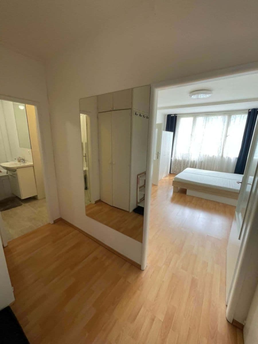 1 bedroom flat for sale, 39 m², Hurbanova, Prague, Prague 1 bedroom flat for sale, 39 m², Hurbanova, Prague, Prague