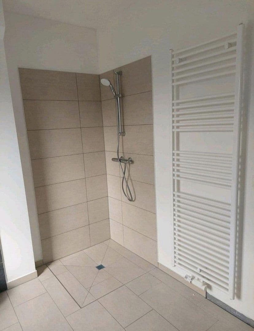 house to rent, 140 m², Thesdorfer Weg 115, Pinneberg, Schleswig-Holstein house to rent, 140 m², Thesdorfer Weg 115, Pinneberg, Schleswig-Holstein