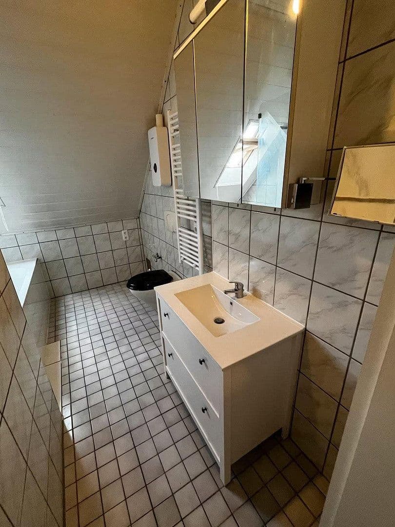 1 bedroom with open-plan kitchen flat to rent, 65 m², Theaterstr. 11, Hof, Bavaria 1 bedroom with open-plan kitchen flat to rent, 65 m², Theaterstr. 11, Hof, Bavaria