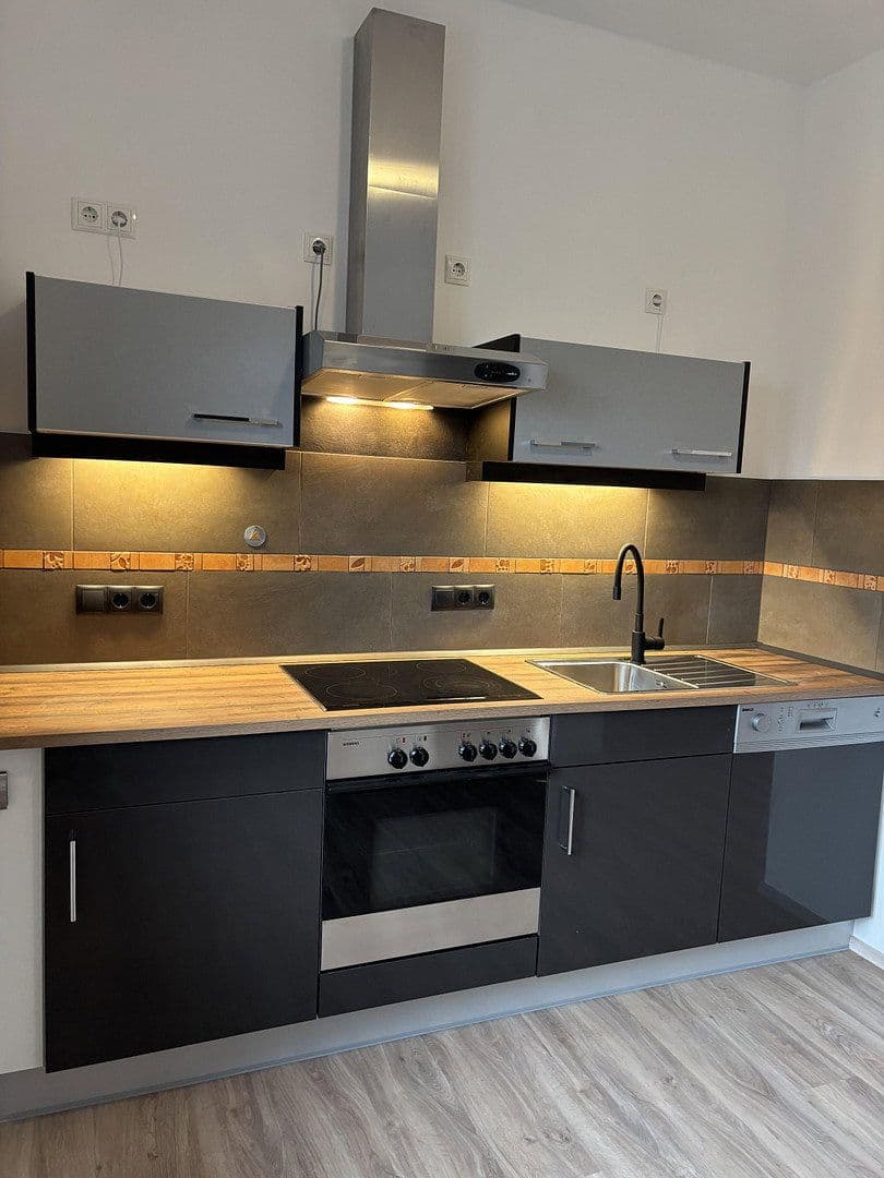 2 bedroom flat to rent, 85 m², Kaiserslautern, Rhineland-Palatinate 2 bedroom flat to rent, 85 m², Kaiserslautern, Rhineland-Palatinate