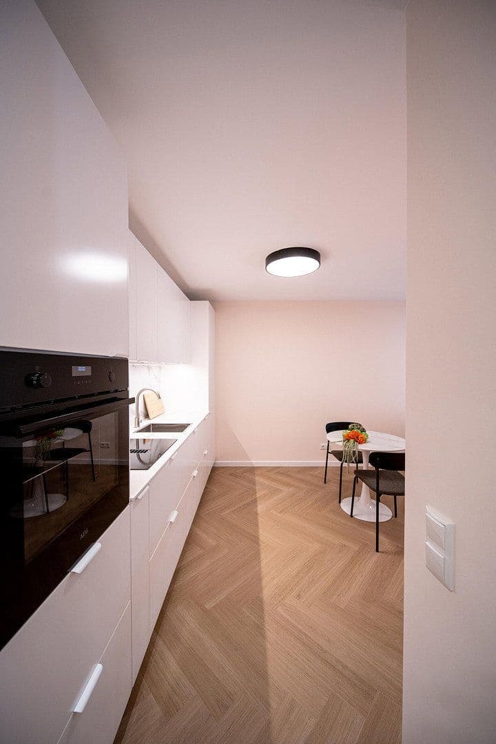 2 bedroom flat to rent, 50 m², Nerotal, Wiesbaden, Hesse 2 bedroom flat to rent, 50 m², Nerotal, Wiesbaden, Hesse