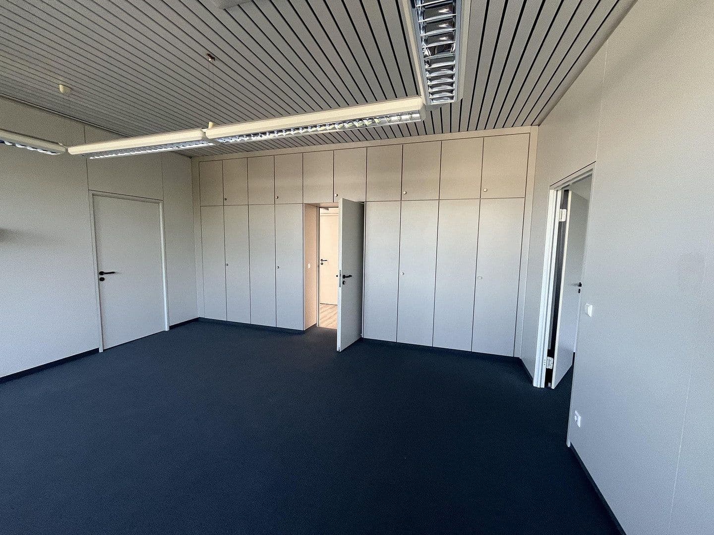 office to rent, 28 m², Fellbach, Baden-Württemberg office to rent, 28 m², Fellbach, Baden-Württemberg