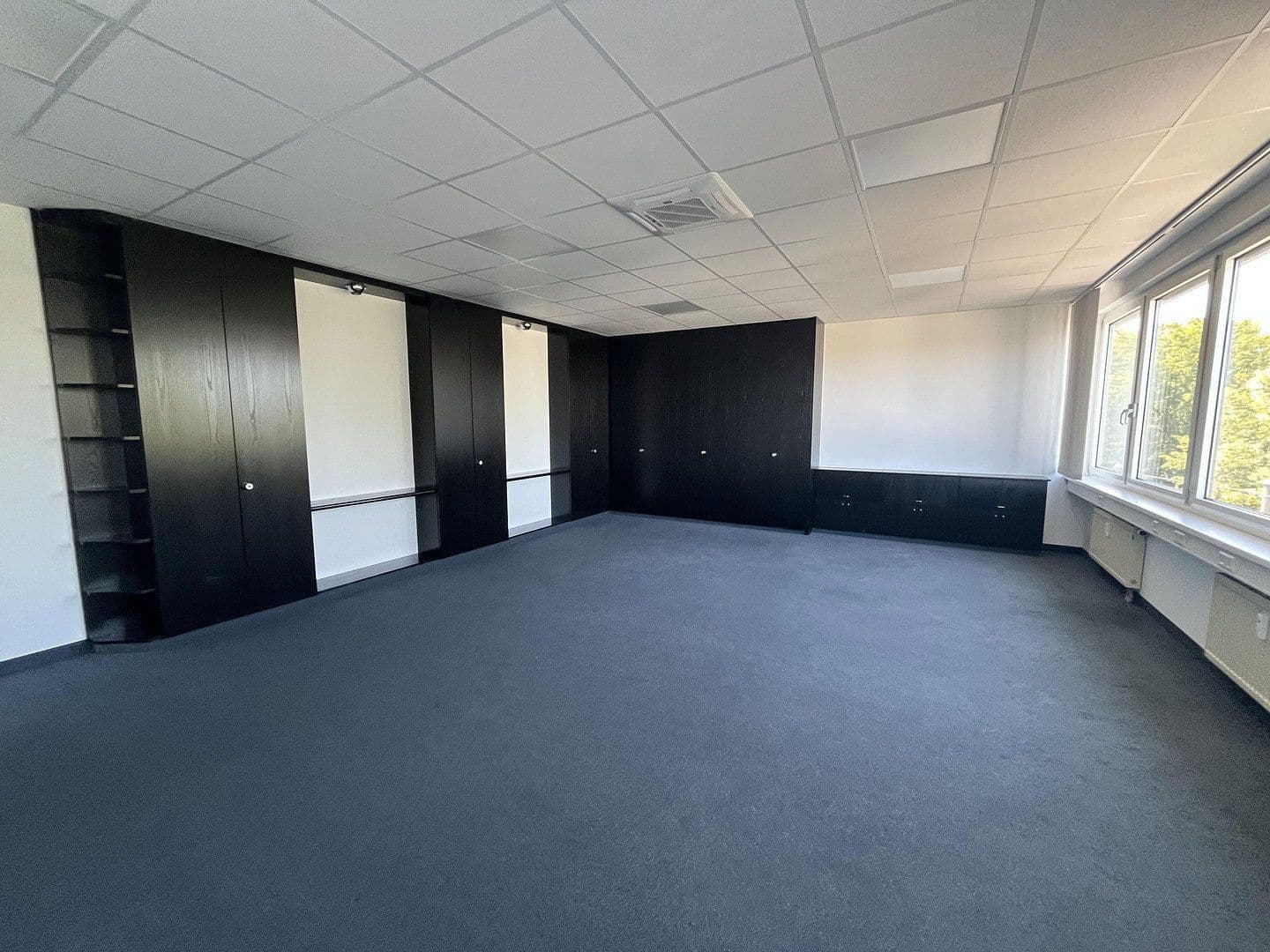 office to rent, 28 m², Fellbach, Baden-Württemberg office to rent, 28 m², Fellbach, Baden-Württemberg