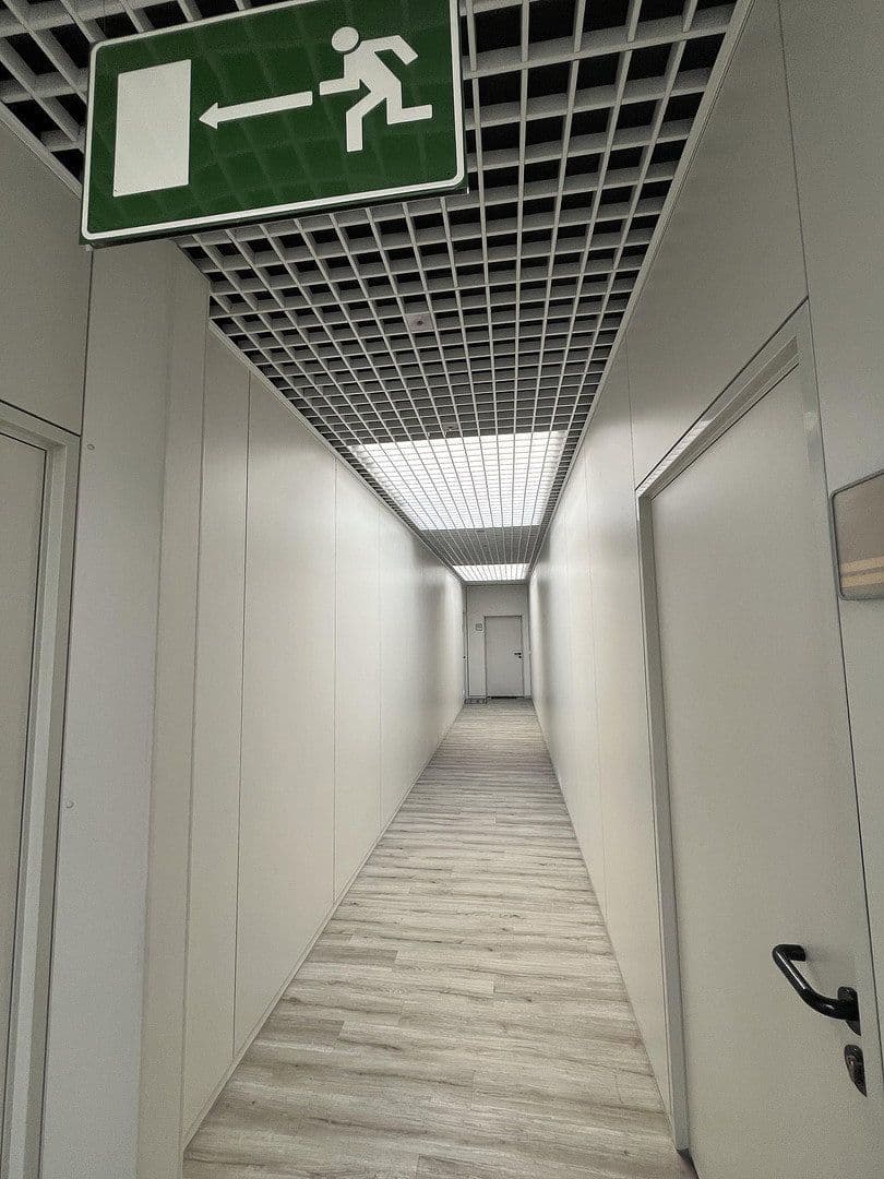 office to rent, 28 m², Fellbach, Baden-Württemberg office to rent, 28 m², Fellbach, Baden-Württemberg