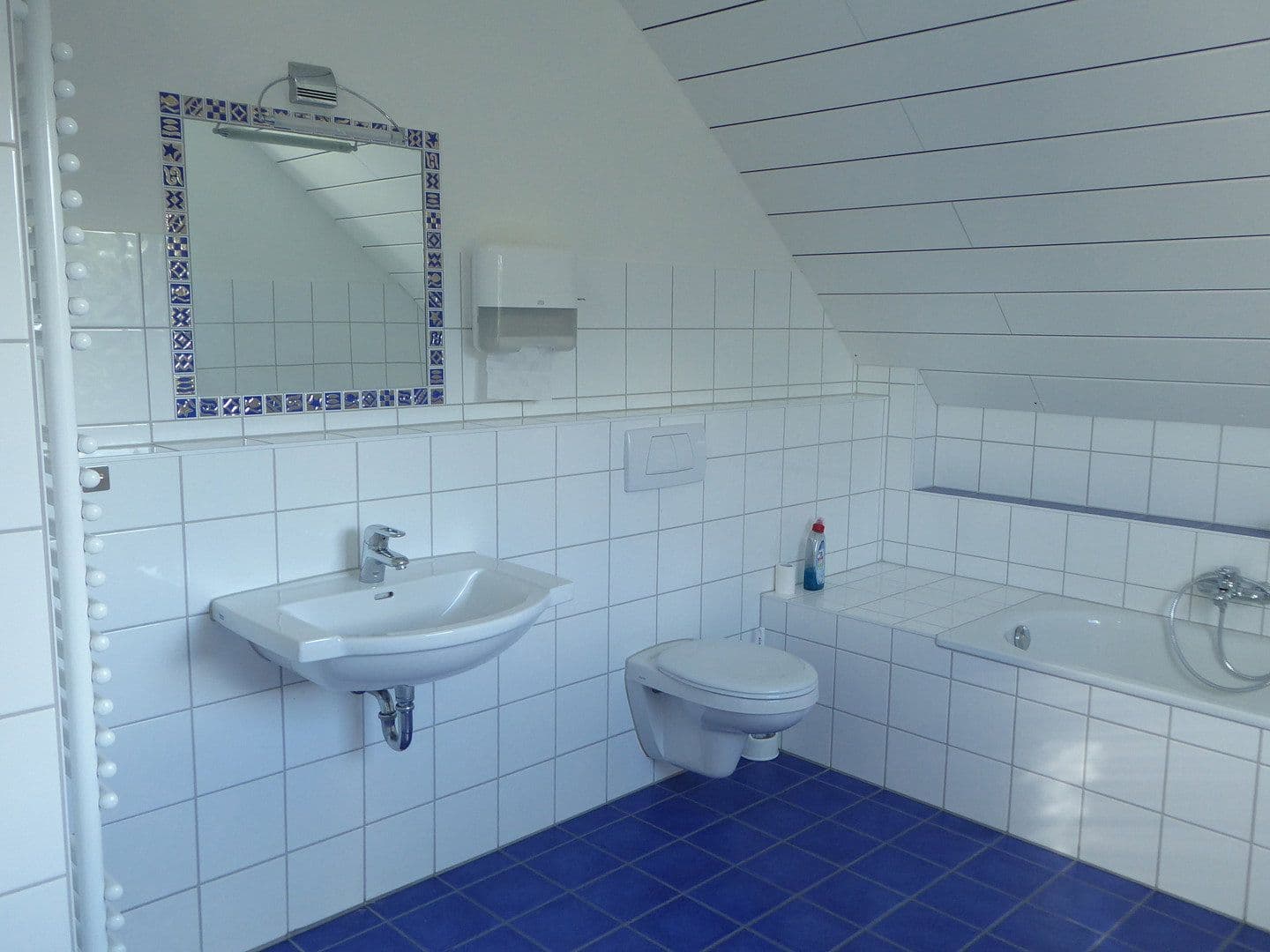 office to rent, 215 m², Staufen im Breisgau, Baden-Württemberg office to rent, 215 m², Staufen im Breisgau, Baden-Württemberg