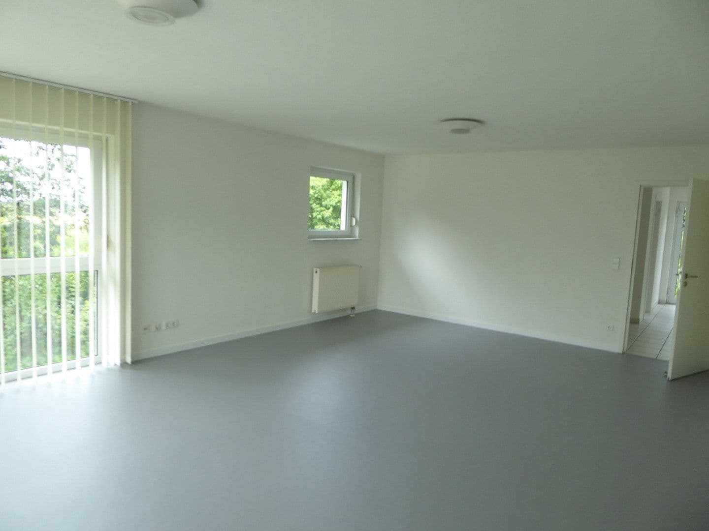 office to rent, 215 m², Staufen im Breisgau, Baden-Württemberg office to rent, 215 m², Staufen im Breisgau, Baden-Württemberg