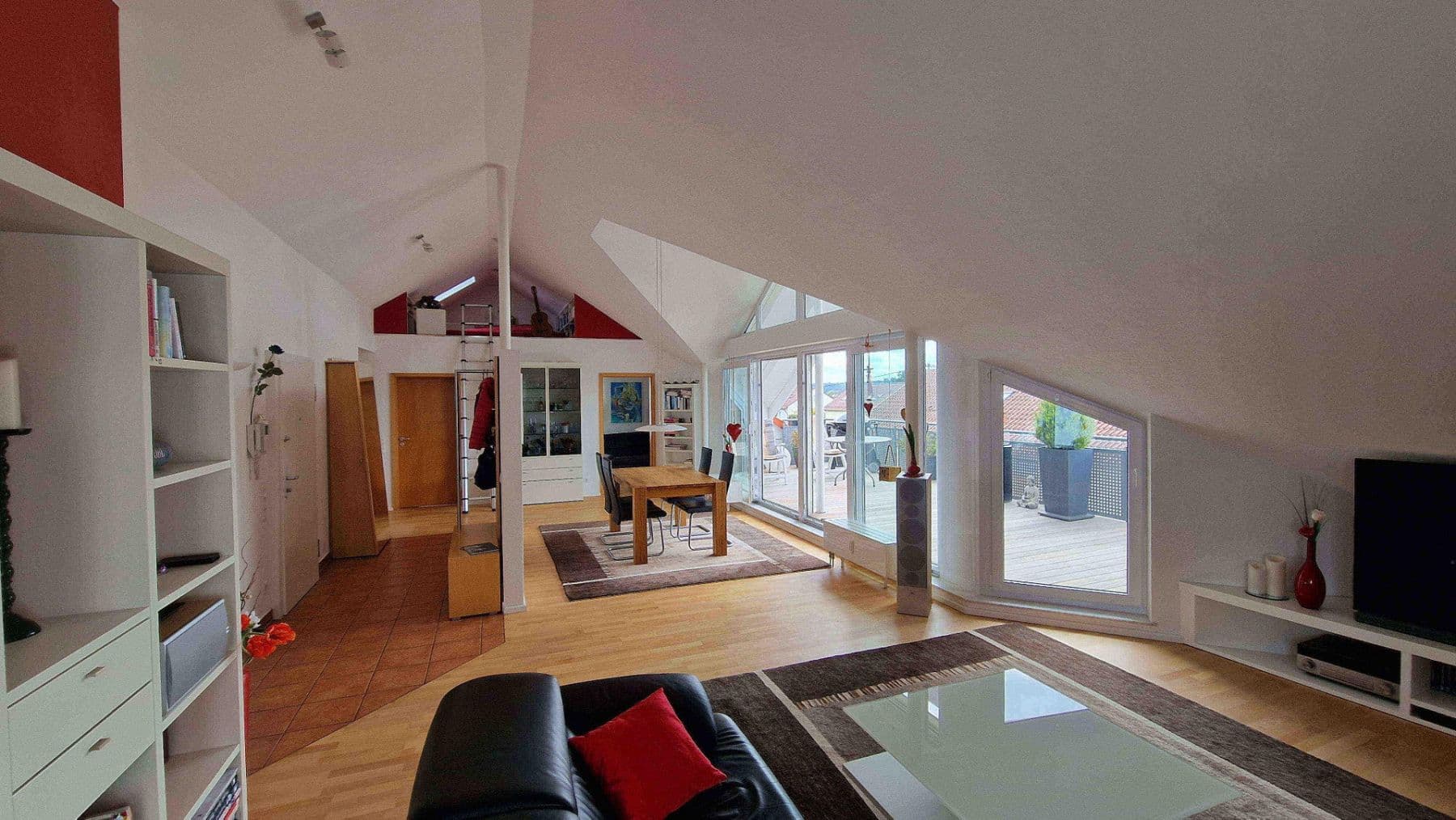 2 bedroom with open-plan kitchen flat for sale, 114 m², Rutesheim, Baden-Württemberg 2 bedroom with open-plan kitchen flat for sale, 114 m², Rutesheim, Baden-Württemberg