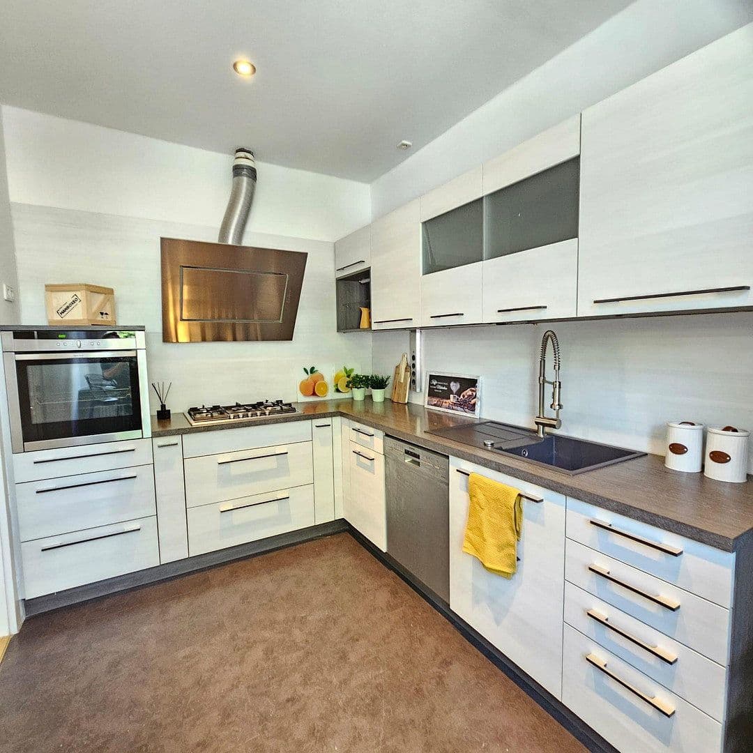 4 bedroom flat for sale, 104 m², Frankfurt, Hesse 4 bedroom flat for sale, 104 m², Frankfurt, Hesse