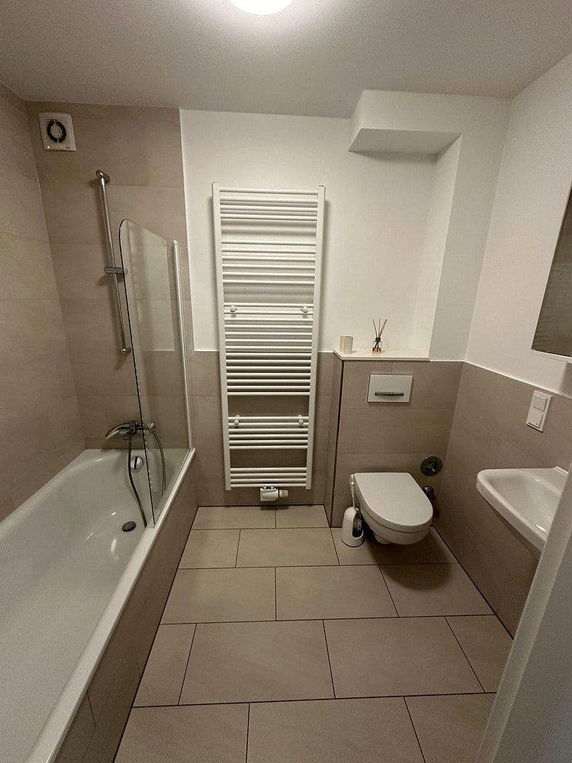 4 bedroom flat to rent, 100 m², Hanau, Hesse 4 bedroom flat to rent, 100 m², Hanau, Hesse