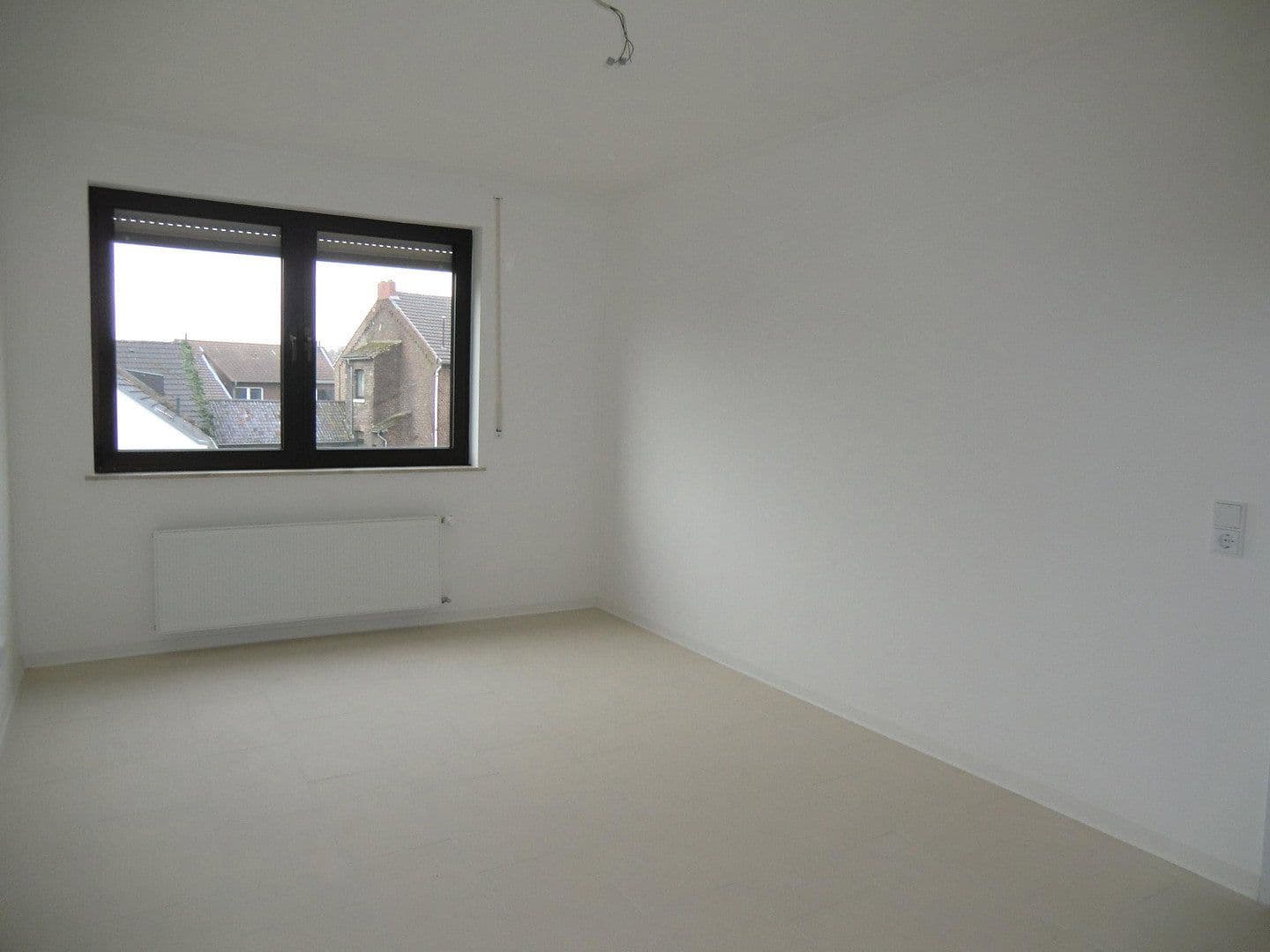 3 bedroom flat to rent, 89 m², Barrensteinstrasse 4-6, Nörvenich, North Rhine-Westphalia 3 bedroom flat to rent, 89 m², Barrensteinstrasse 4-6, Nörvenich, North Rhine-Westphalia