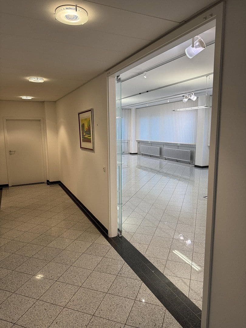 office to rent, 210 m², Bürgermeister Graf Ring, Geretsried, Gelting, Bavaria office to rent, 210 m², Bürgermeister Graf Ring, Geretsried, Gelting, Bavaria