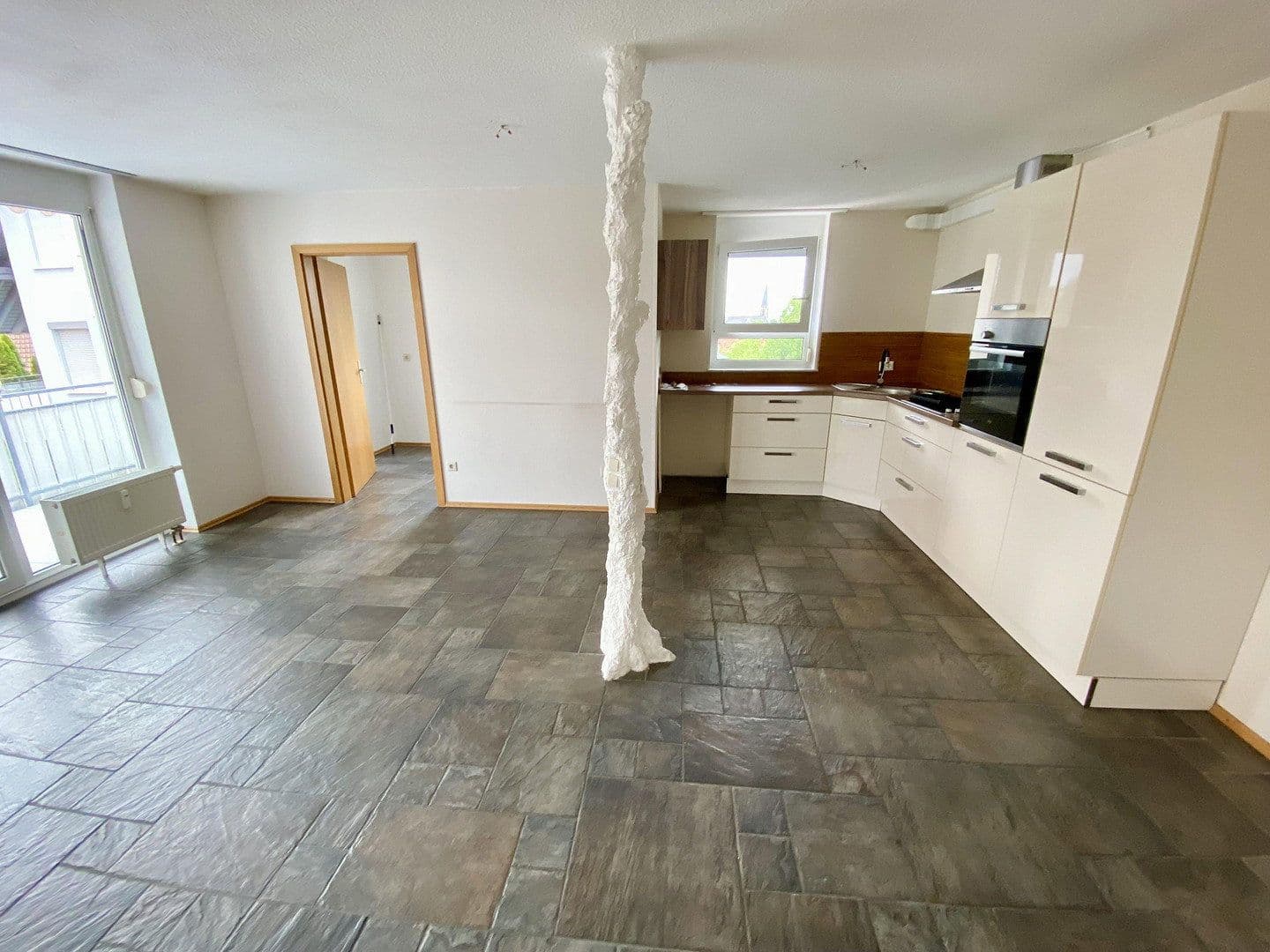 2 bedroom with open-plan kitchen flat for sale, 91 m², Im Löwengarten 14, Pfedelbach, Baden-Württemberg 2 bedroom with open-plan kitchen flat for sale, 91 m², Im Löwengarten 14, Pfedelbach, Baden-Württemberg