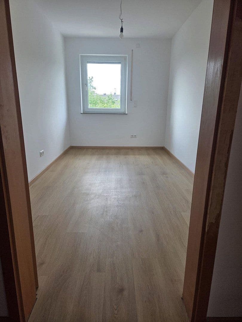 4 bedroom flat to rent, 110 m², Steigstraße 3, Thüngersheim, Bavaria 4 bedroom flat to rent, 110 m², Steigstraße 3, Thüngersheim, Bavaria