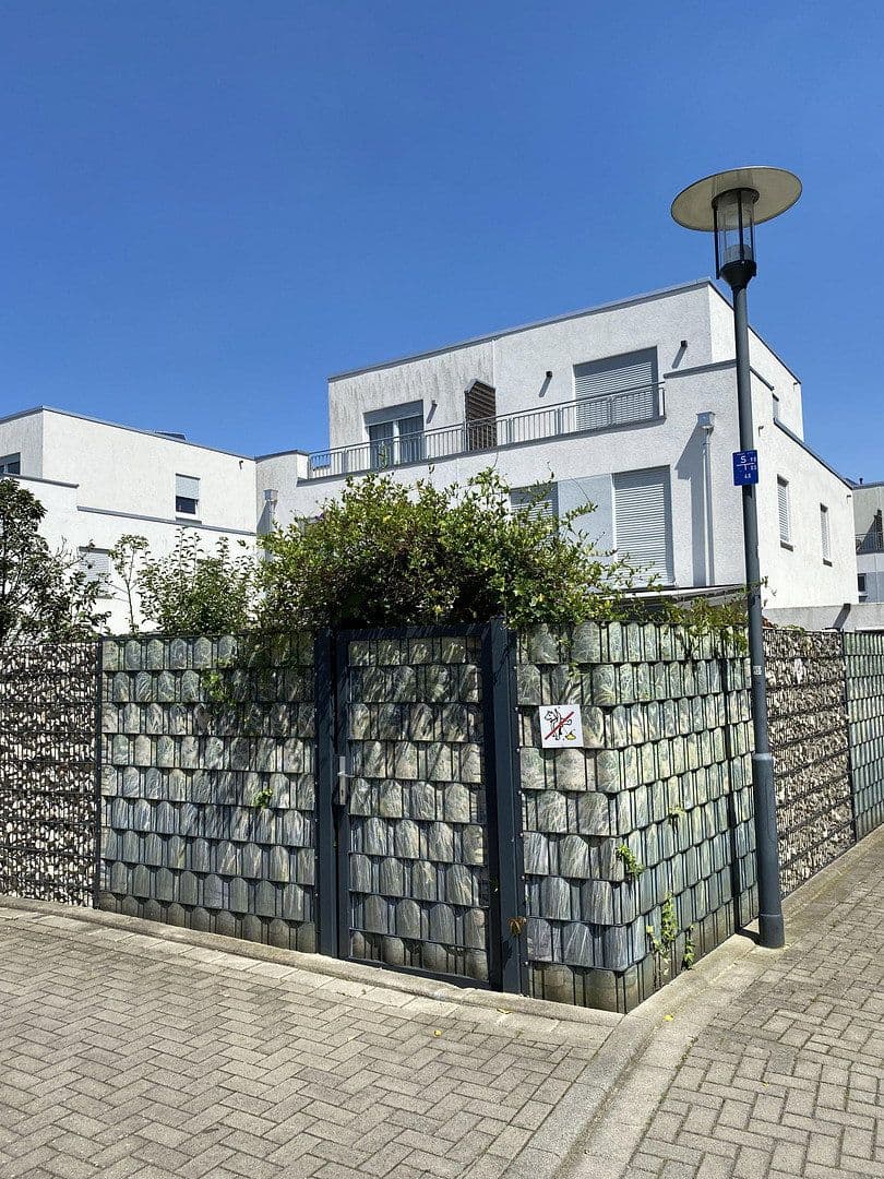 house for sale, 142 m², Krefeld, North Rhine-Westphalia house for sale, 142 m², Krefeld, North Rhine-Westphalia