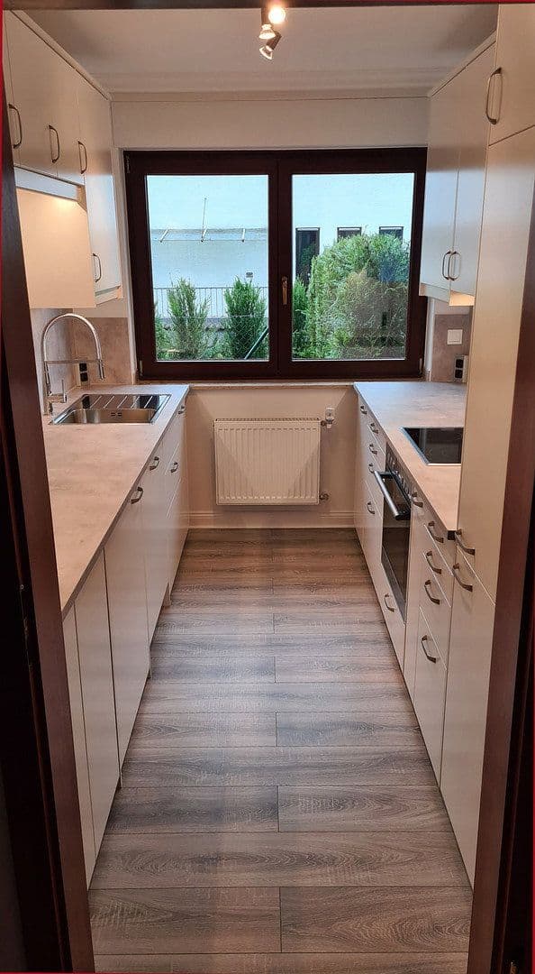 3 bedroom flat to rent, 87 m², Rösrath, North Rhine-Westphalia 3 bedroom flat to rent, 87 m², Rösrath, North Rhine-Westphalia
