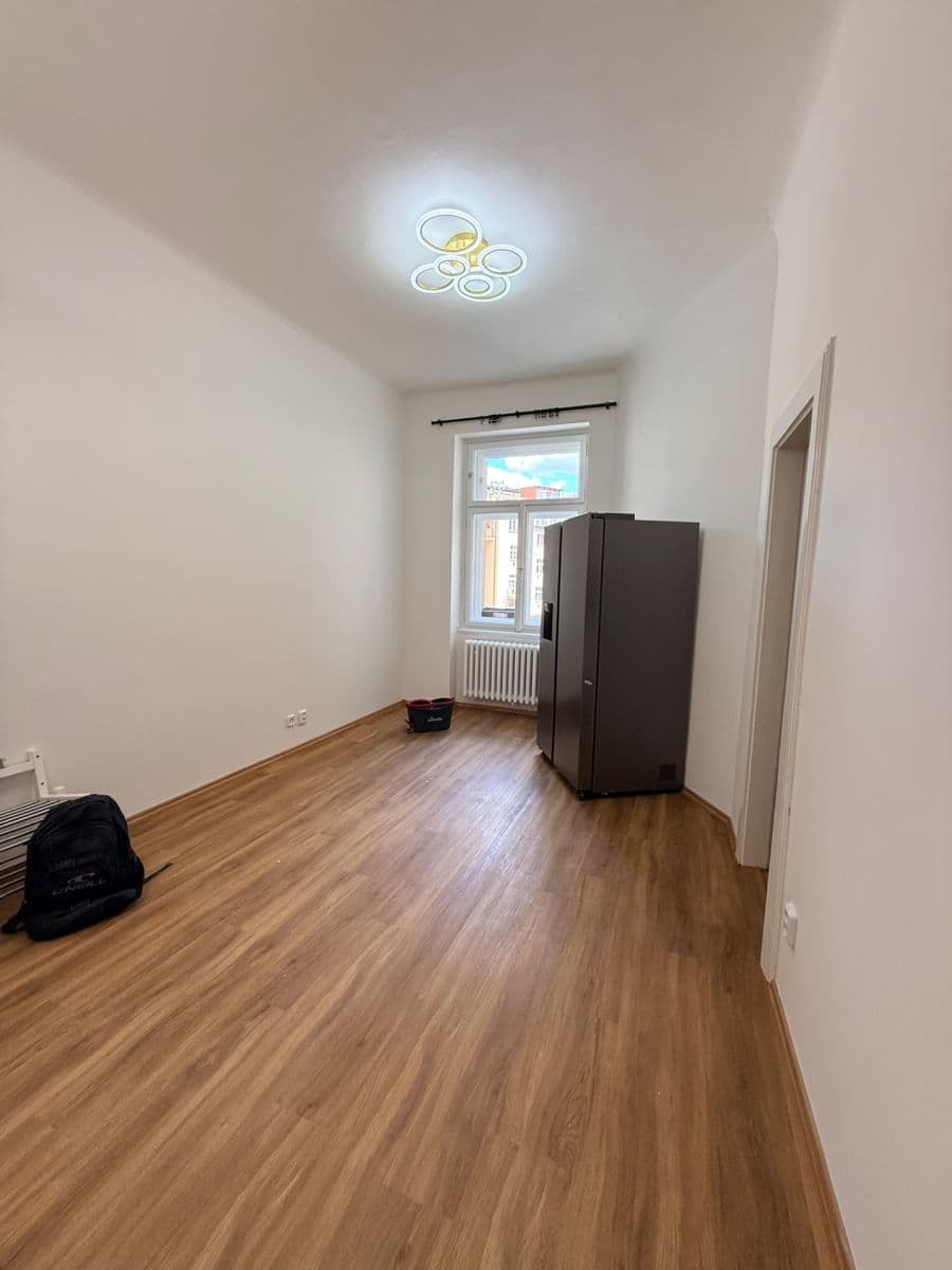 2 bedroom with open-plan kitchen flat to rent, 83 m², Wuchterlova, Prague, Prague 2 bedroom with open-plan kitchen flat to rent, 83 m², Wuchterlova, Prague, Prague