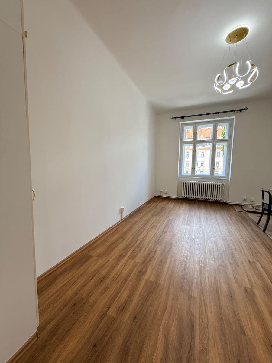 2 bedroom with open-plan kitchen flat to rent, 83 m², Wuchterlova, Prague, Prague 2 bedroom with open-plan kitchen flat to rent, 83 m², Wuchterlova, Prague, Prague