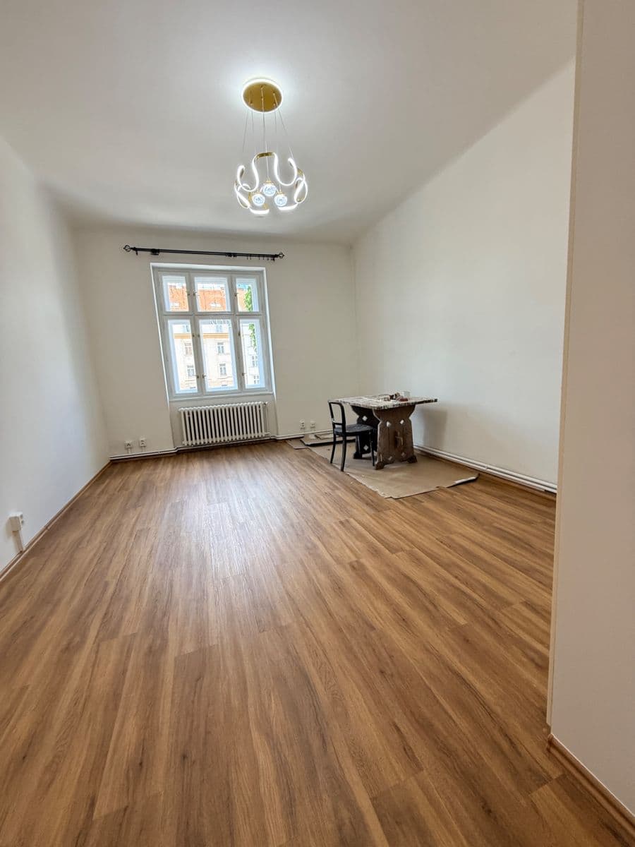 2 bedroom with open-plan kitchen flat to rent, 83 m², Wuchterlova, Prague, Prague 2 bedroom with open-plan kitchen flat to rent, 83 m², Wuchterlova, Prague, Prague