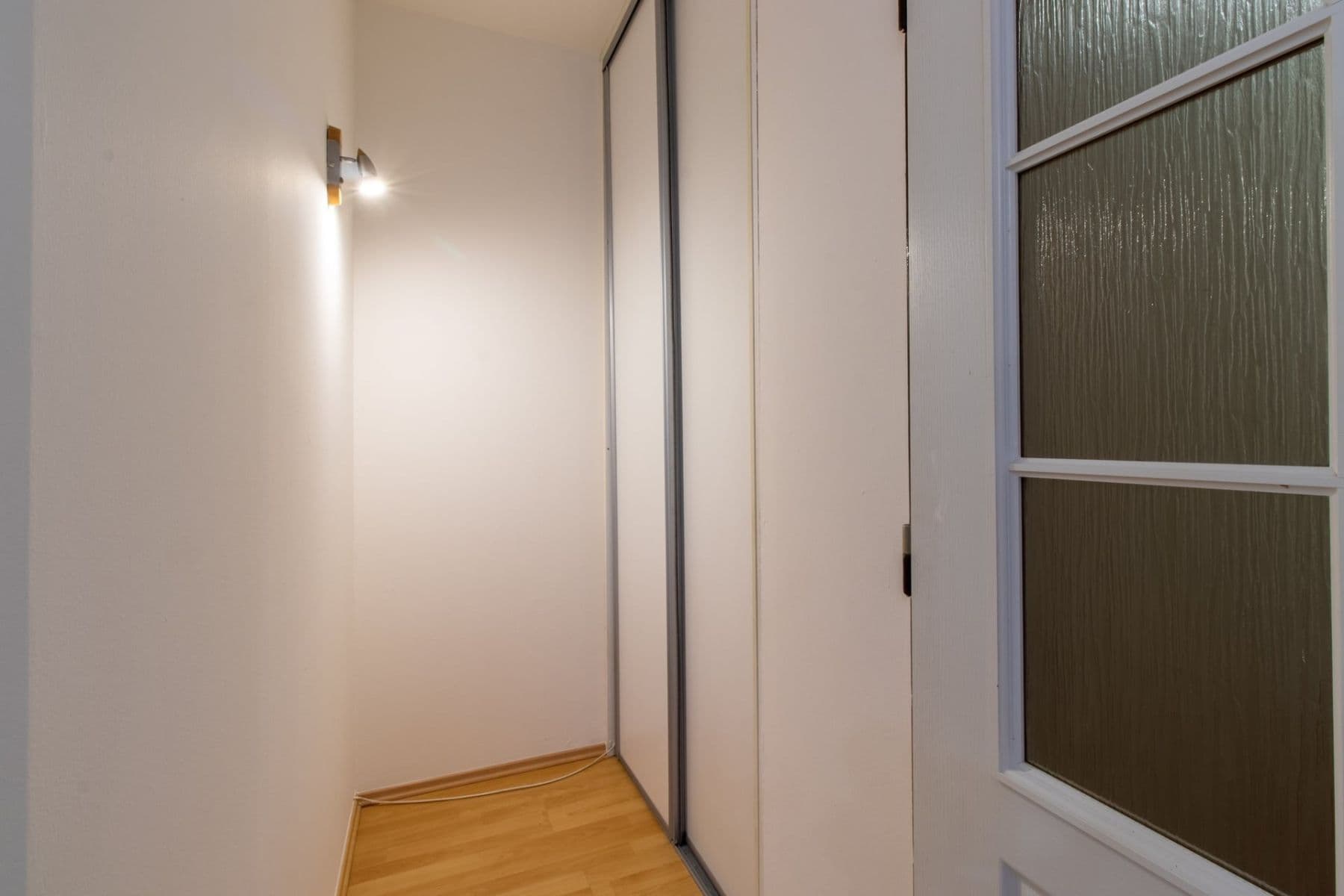 1 bedroom with open-plan kitchen flat to rent, 35 m², Hlivická, Prague, Prague 1 bedroom with open-plan kitchen flat to rent, 35 m², Hlivická, Prague, Prague