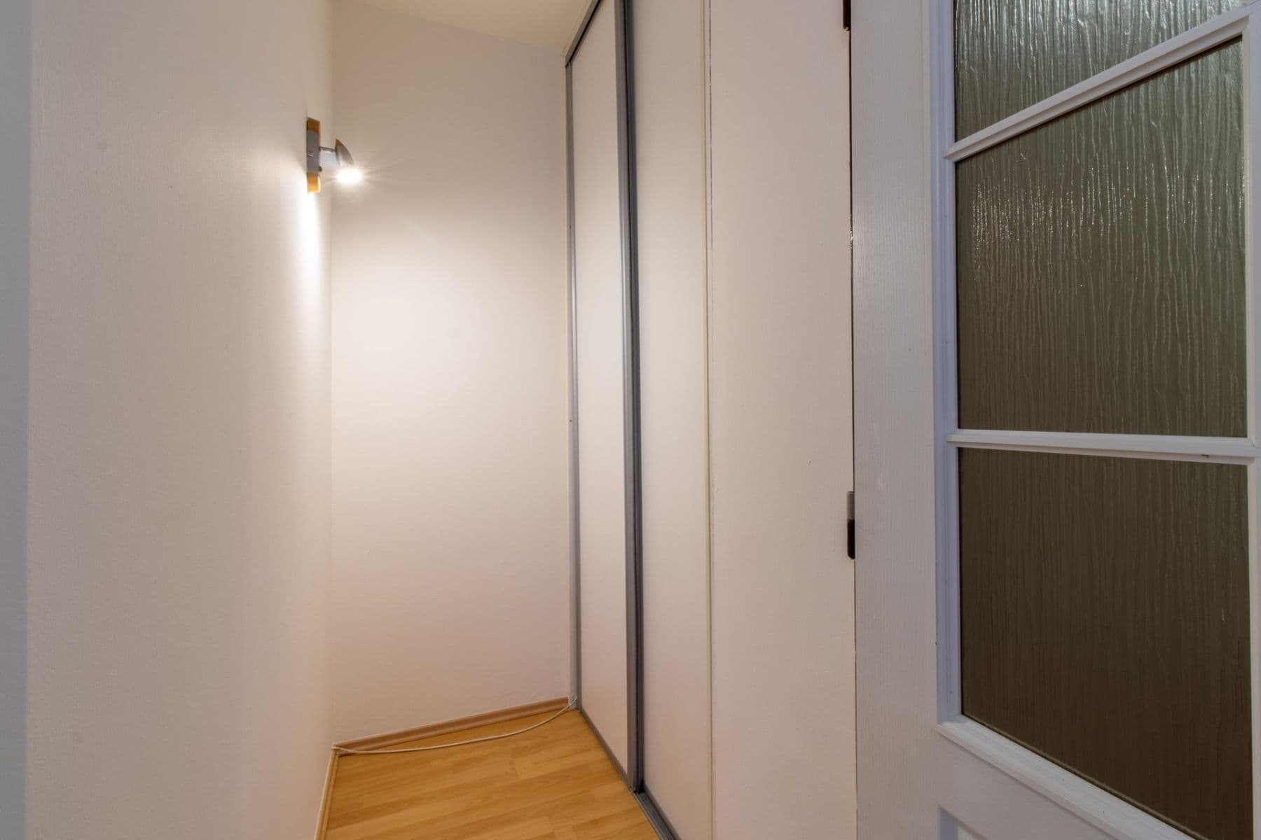1 bedroom with open-plan kitchen flat to rent, 35 m², Hlivická, Prague, Prague 1 bedroom with open-plan kitchen flat to rent, 35 m², Hlivická, Prague, Prague