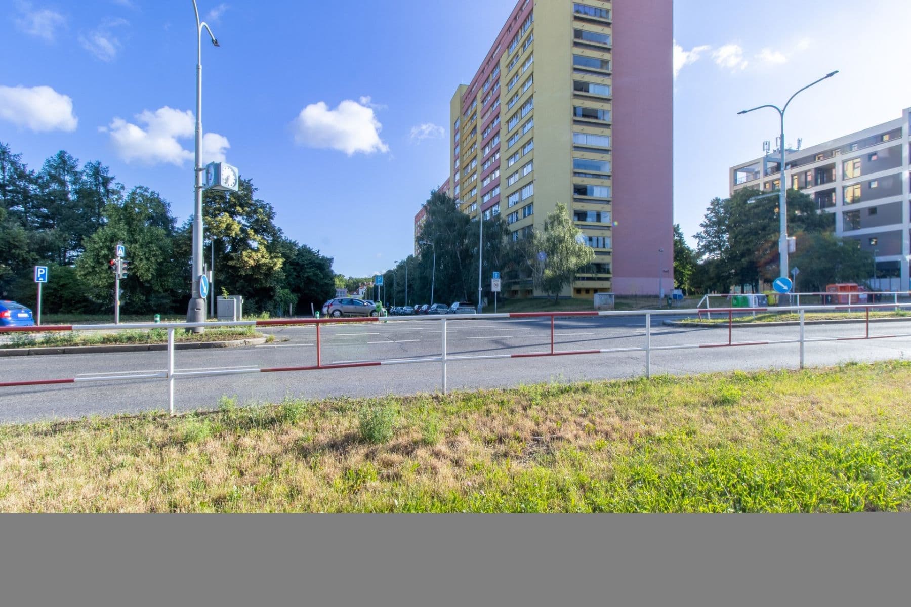 1 bedroom with open-plan kitchen flat to rent, 35 m², Hlivická, Prague, Prague 1 bedroom with open-plan kitchen flat to rent, 35 m², Hlivická, Prague, Prague