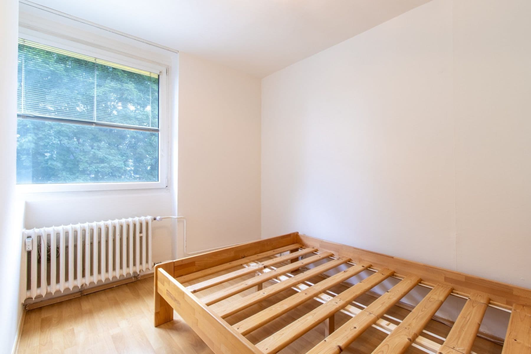 1 bedroom with open-plan kitchen flat to rent, 35 m², Hlivická, Prague, Prague 1 bedroom with open-plan kitchen flat to rent, 35 m², Hlivická, Prague, Prague