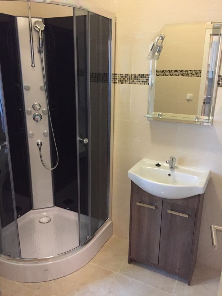 4 bedroom flat to rent, 100 m², Rajská, Bratislava - mestská časť Staré Mesto, Bratislavský Region 4 bedroom flat to rent, 100 m², Rajská, Bratislava - mestská časť Staré Mesto, Bratislavský Region