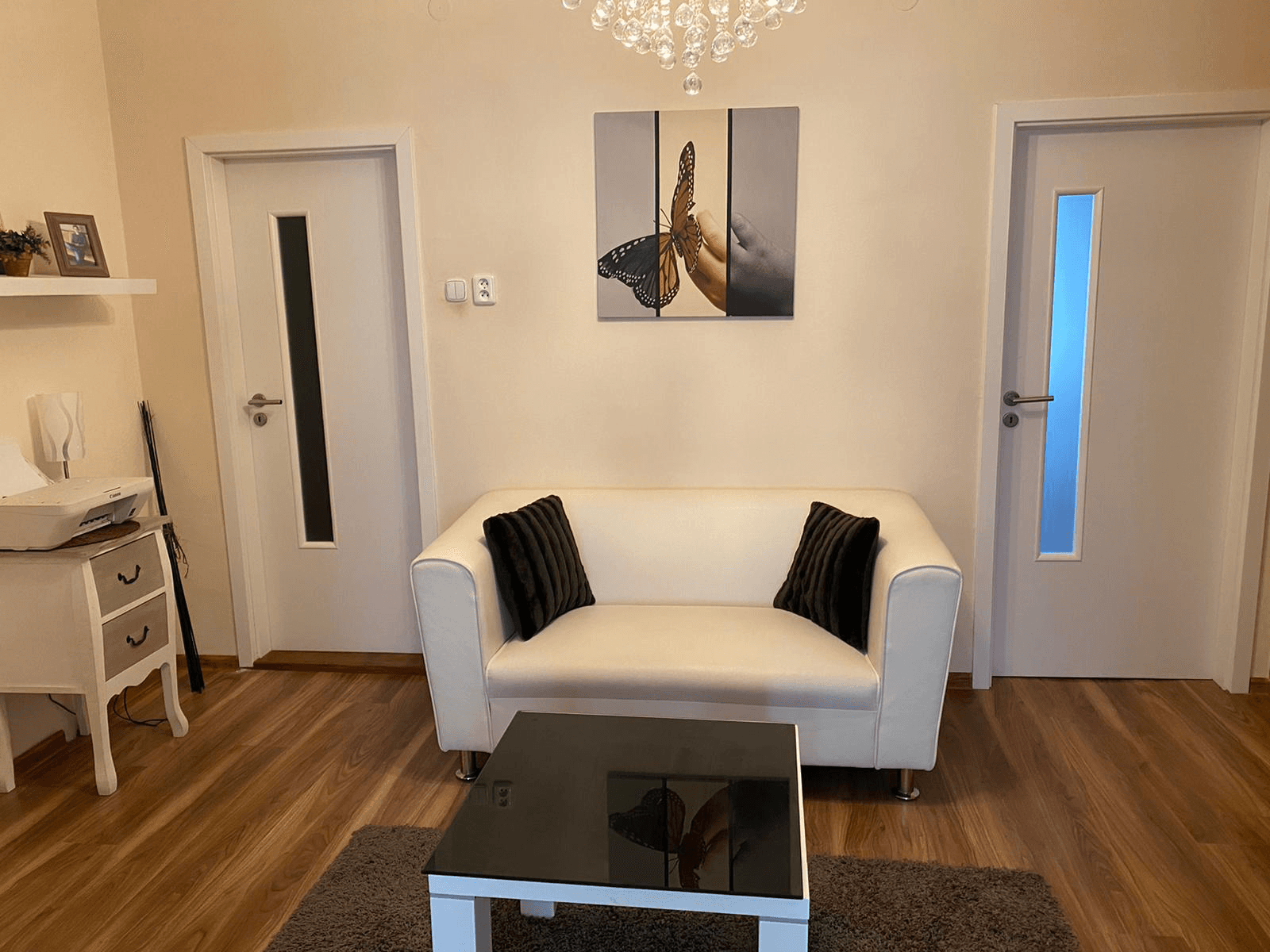 4 bedroom flat to rent, 100 m², Rajská, Bratislava - mestská časť Staré Mesto, Bratislavský Region 4 bedroom flat to rent, 100 m², Rajská, Bratislava - mestská časť Staré Mesto, Bratislavský Region