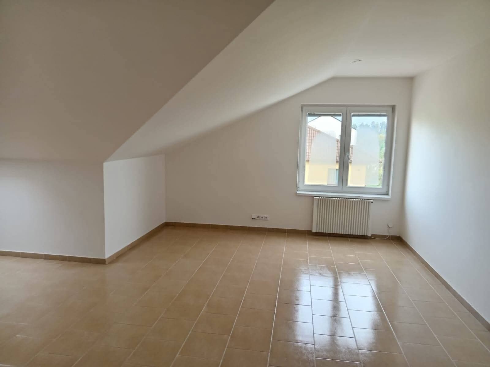 Studio flat to rent, 47 m², U Parčíku, Kunice, Středočeský Region Studio flat to rent, 47 m², U Parčíku, Kunice, Středočeský Region